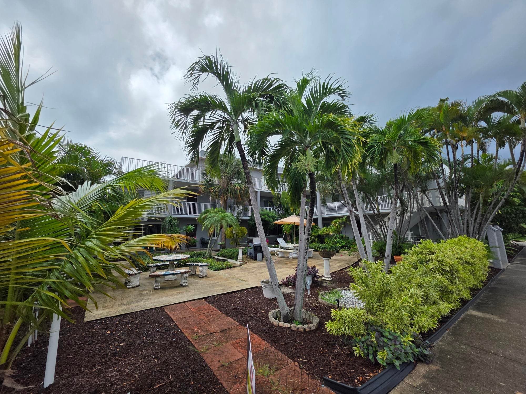 201 S Lakeside Drive, Lake Worth Beach, FL 33460 — photo 3 of 53