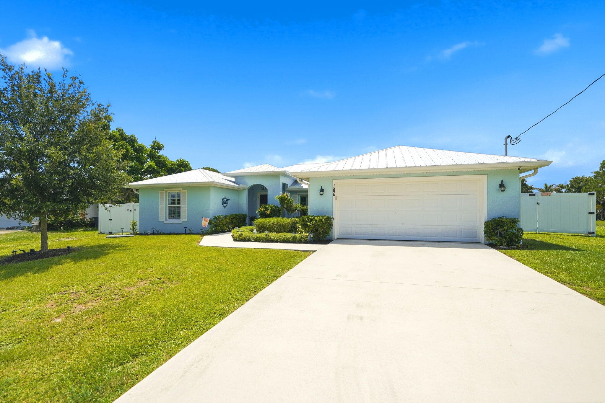 186 NE Dominican Terrace, FL 34983 — photo 51 of 52