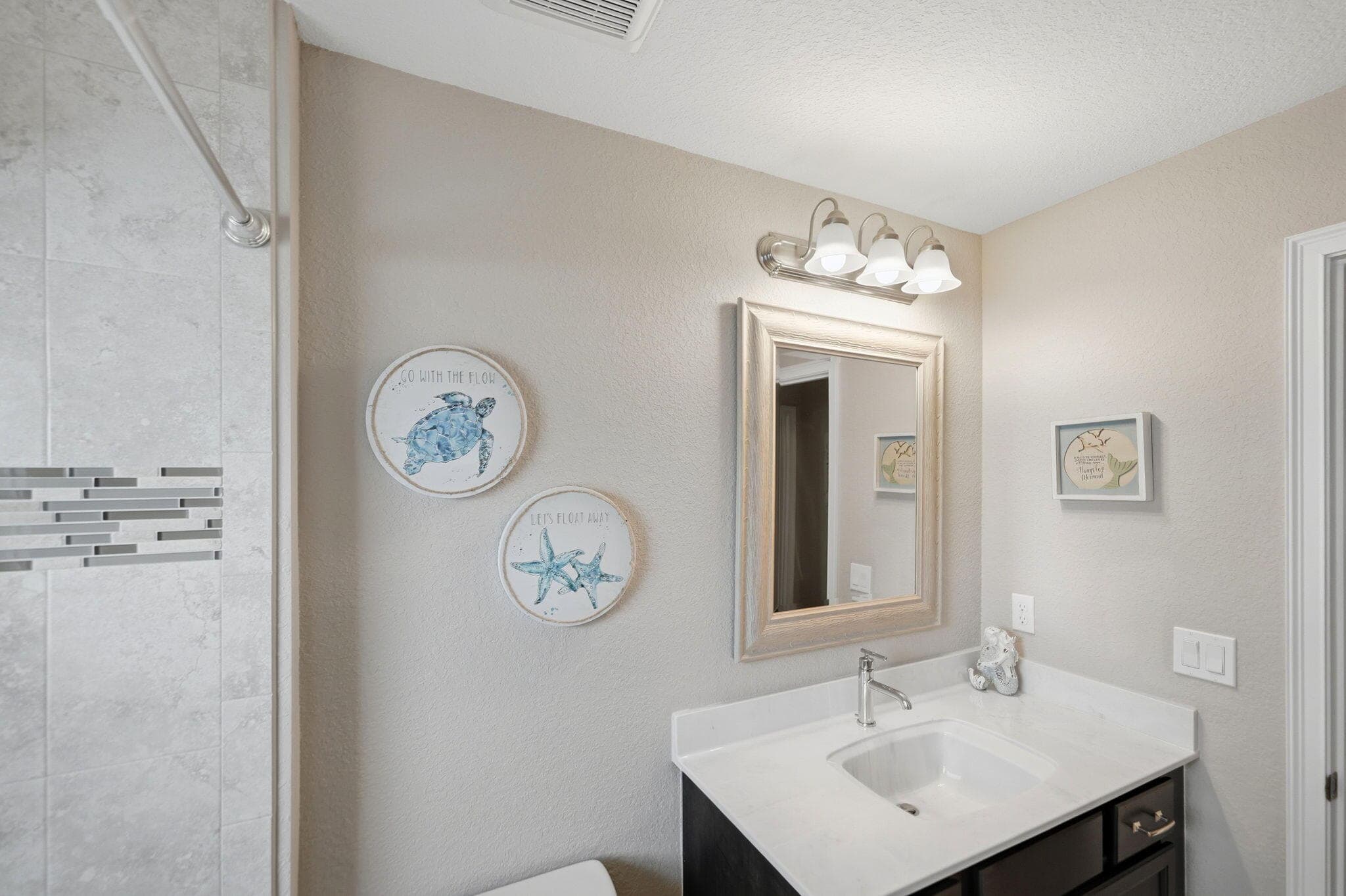 186 NE Dominican Terrace, FL 34983 — photo 35 of 52