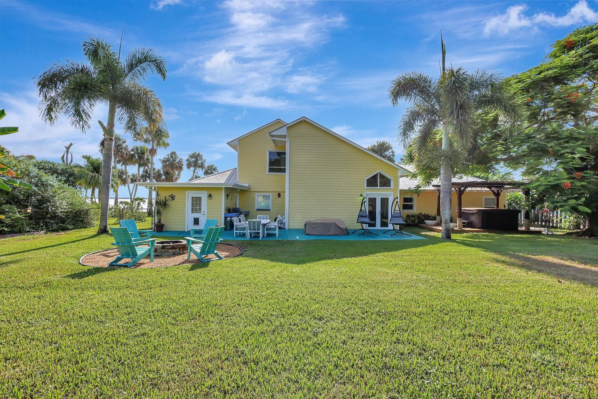 7501 S Indian River Drive, Fort Pierce, FL 34982 — photo 34 of 43
