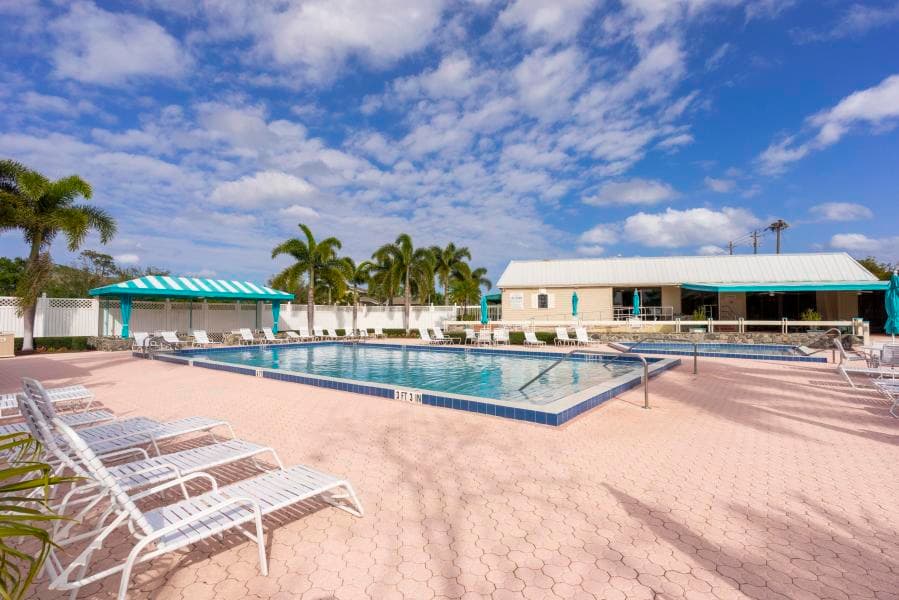 18369 SE Wood Haven Lane E, Jupiter, FL 33469 — photo 29 of 37