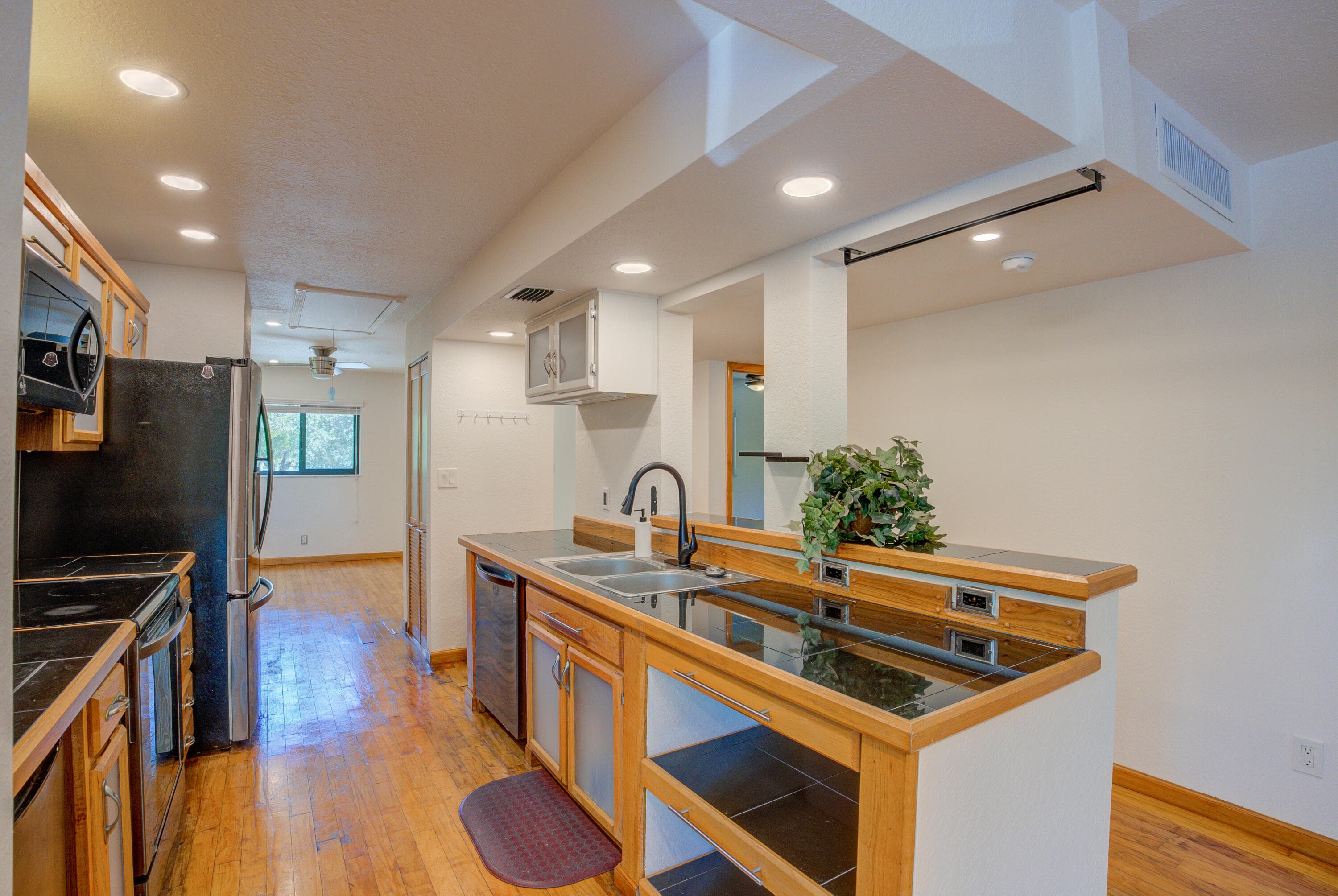 4491 Crystal Lake Drive 201a, Pompano Beach, FL 33064 — photo 11 of 36