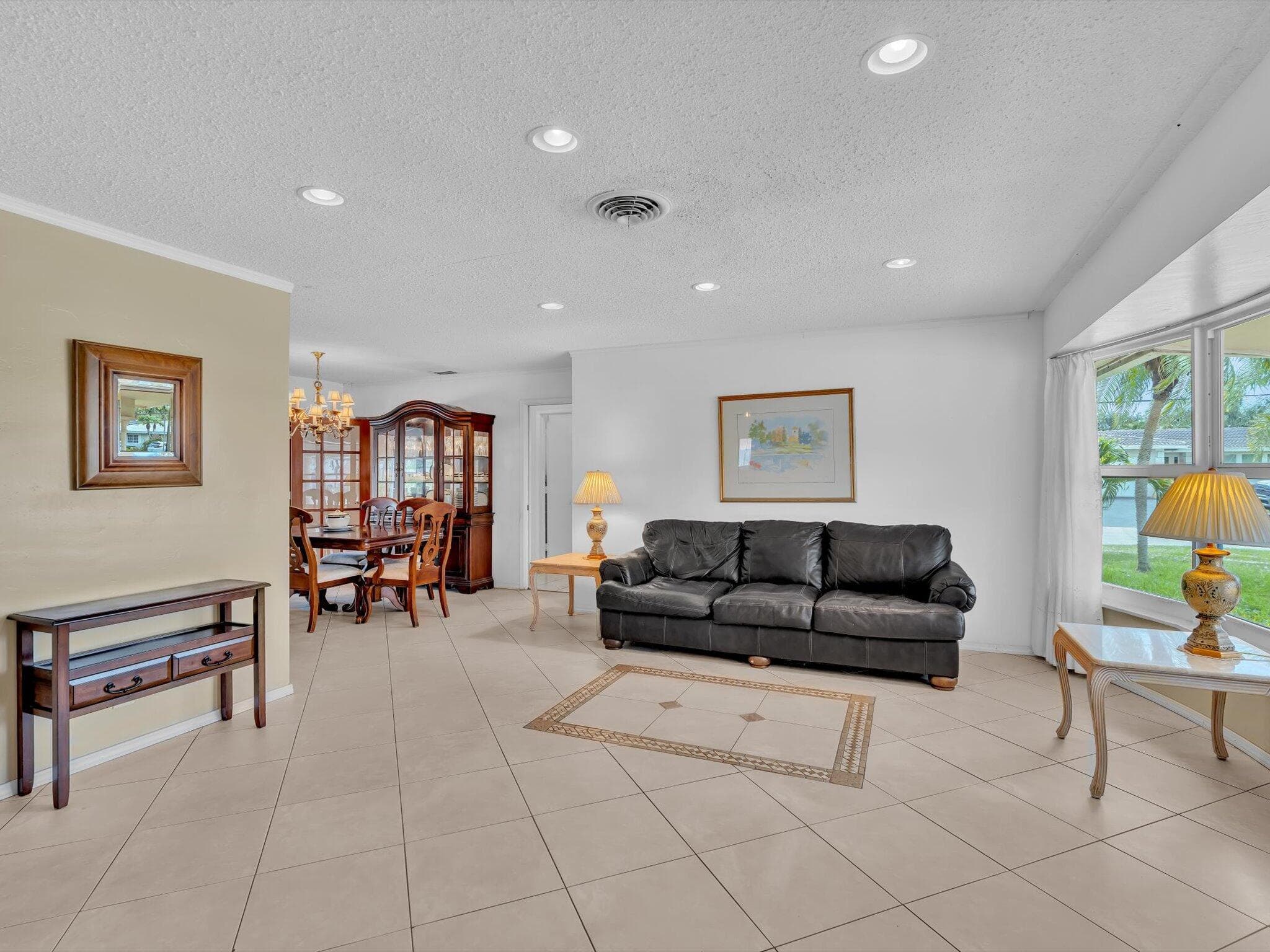 641 SE 11th Street, Pompano Beach, FL 33060 — photo 8 of 56